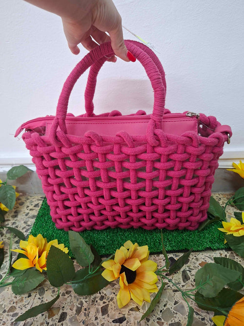 Bolso de punto hueco