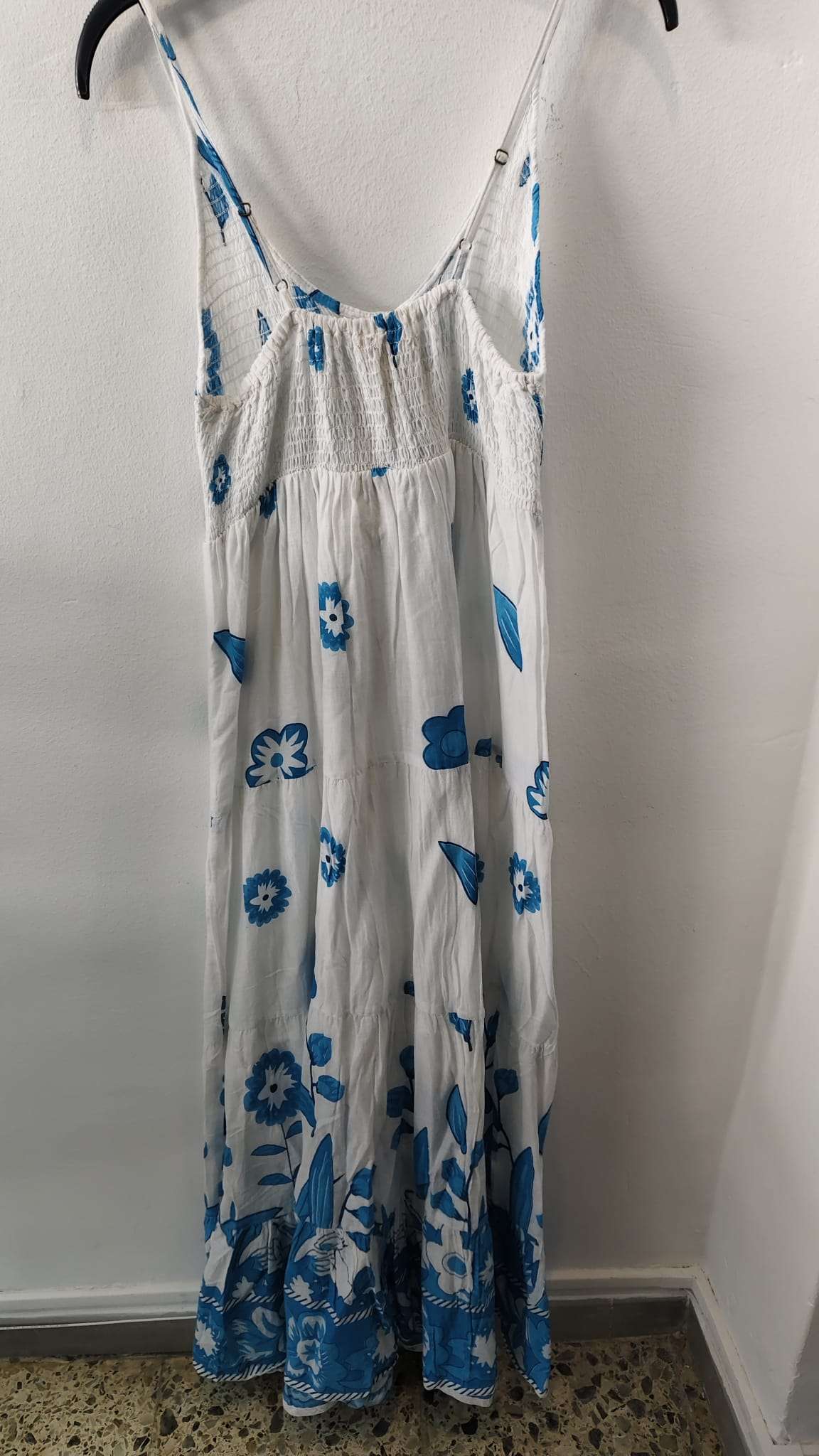 Vestido sin mangas con flores "2"