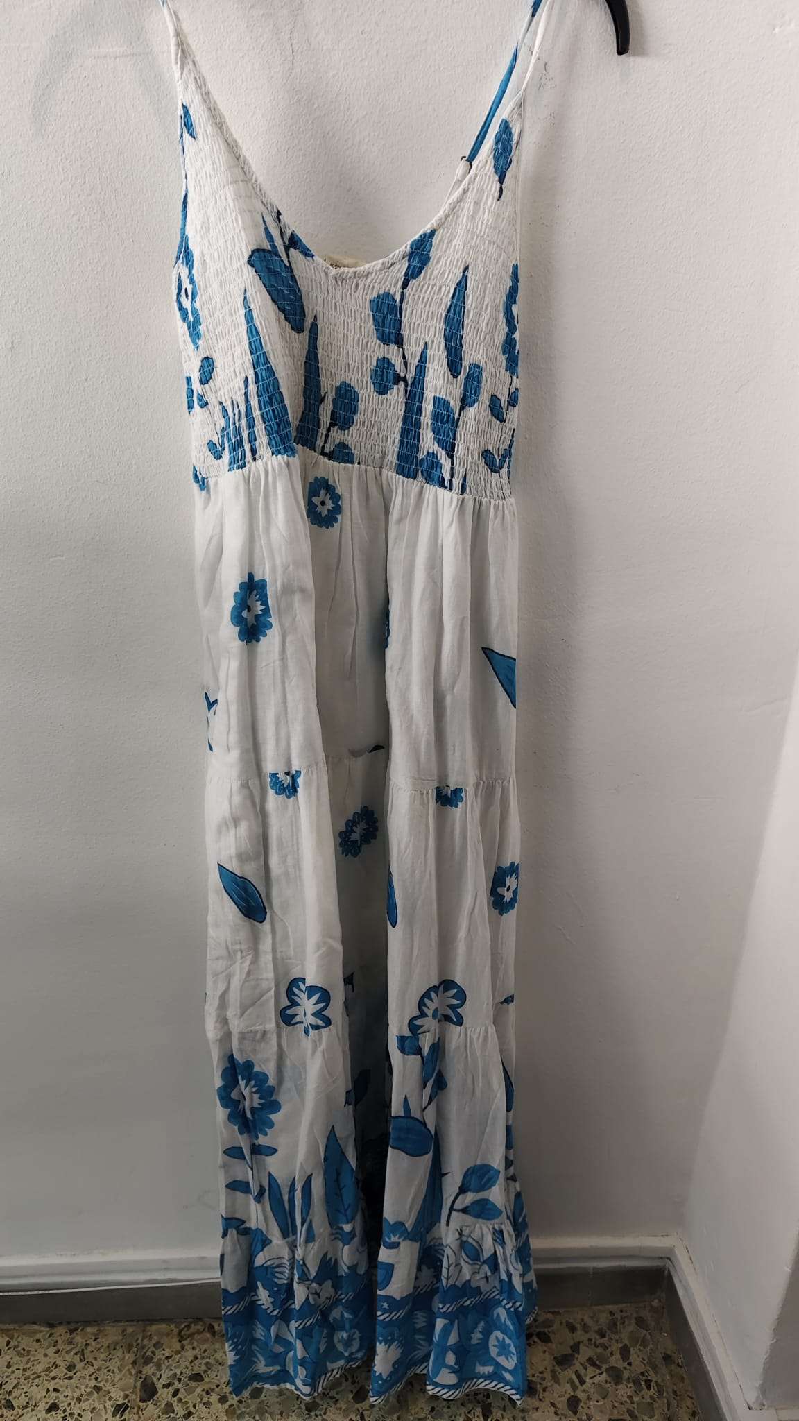 Vestido sin mangas con flores "2"